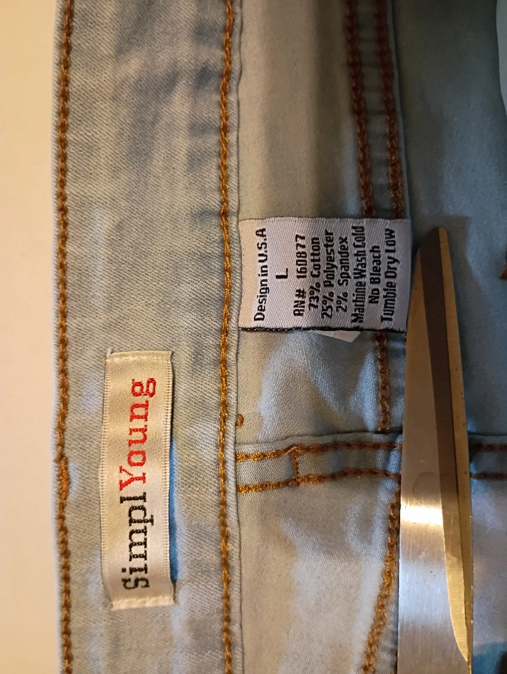 Simpl‎ Young Women's Light Blue High-Rise Button-Fly Flare Jeans Sz L